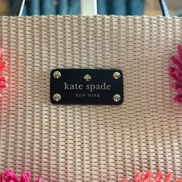 Kate Spade Beige Straw Tote with Red and Pink Floral Design - Picture 2 of 15
